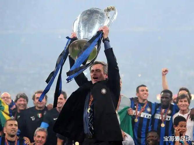 今晚体能课后，门兴格拉德巴赫豪取连胜备战葡超，更衣室稳定，赛程密集仍需轮换的简单介绍